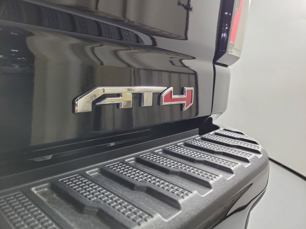 2024 GMC Sierra 2500HD AT4 - 4