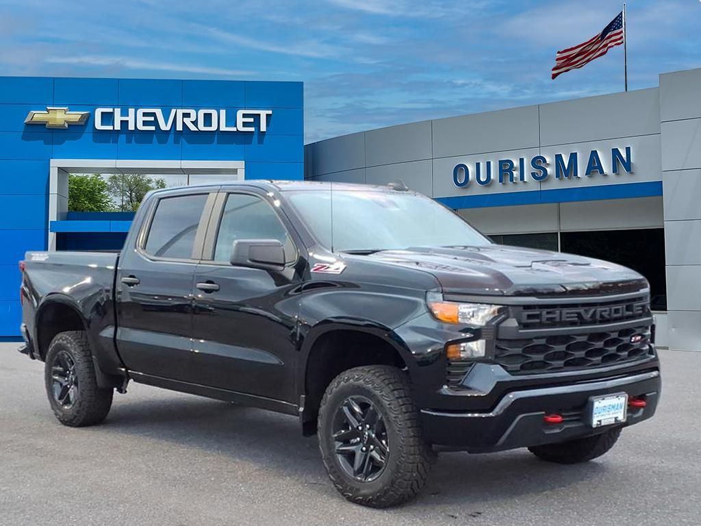 2026 Chevrolet Silverado 1500 Custom Trail Boss Crew Cab 4WD