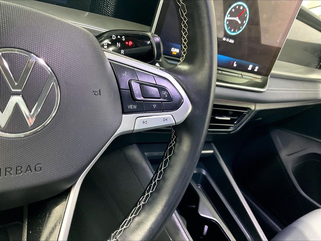 2025 Volkswagen Tiguan — photo 24