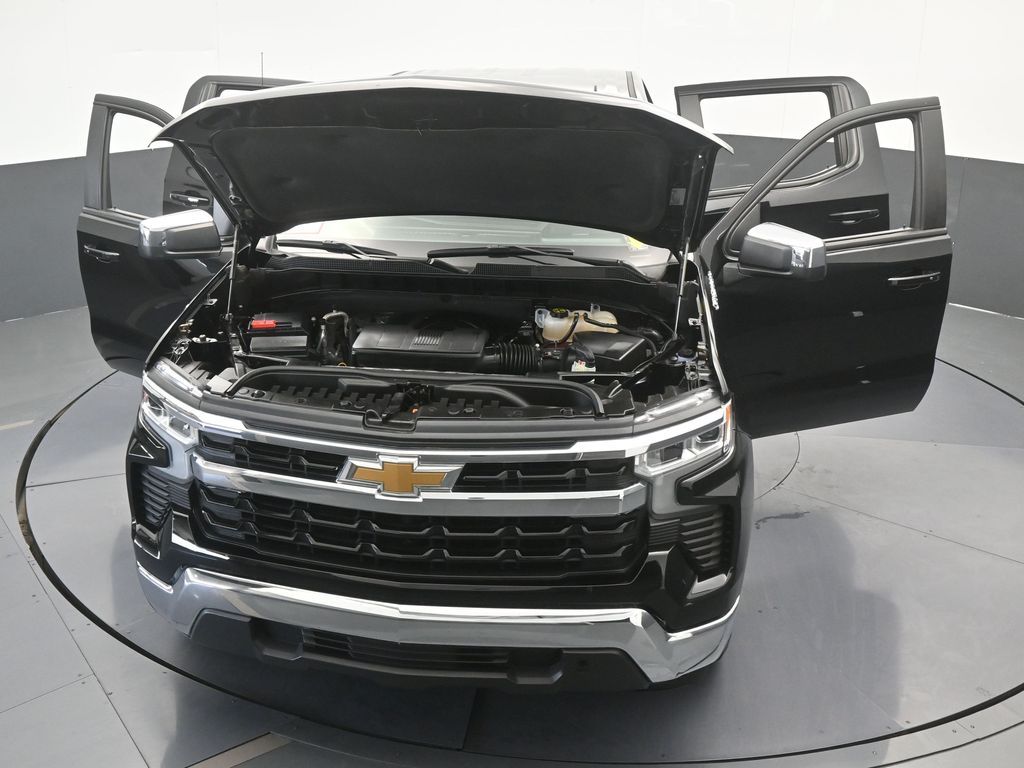 Used 2024 Black Chevrolet LT image 67
