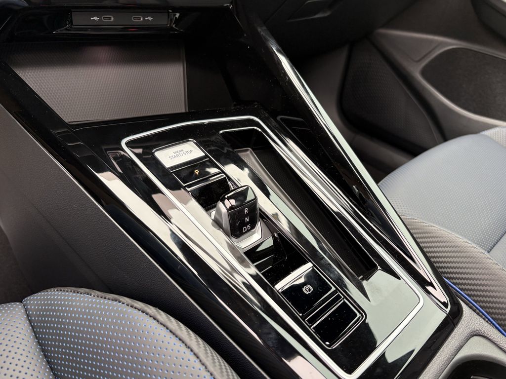 New 2026 Mythos Black Volkswagen 2.0T image 22