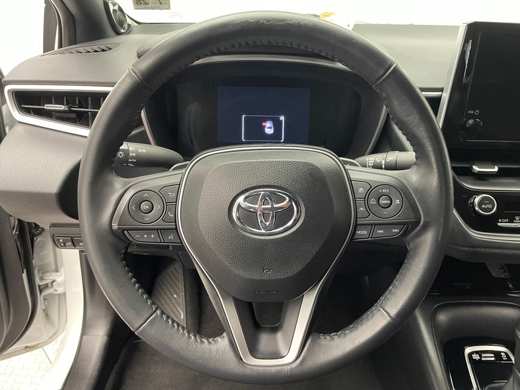 Thumbnail: 2023 Toyota Corolla - 21