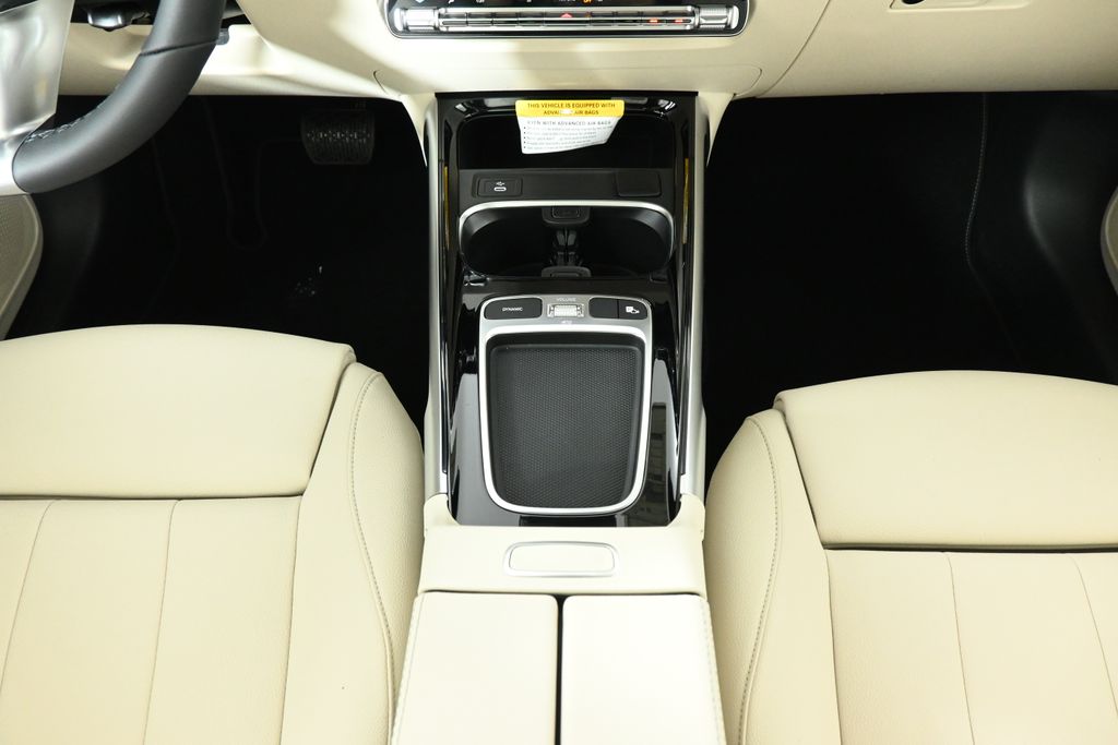 Thumbnail: 2026 Mercedes-Benz GLB - 19