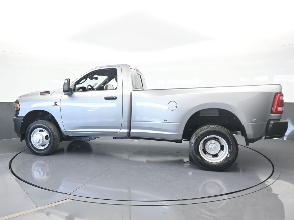 Used 2024 Billet Silver Metallic Clearcoat Ram Tradesman image 3