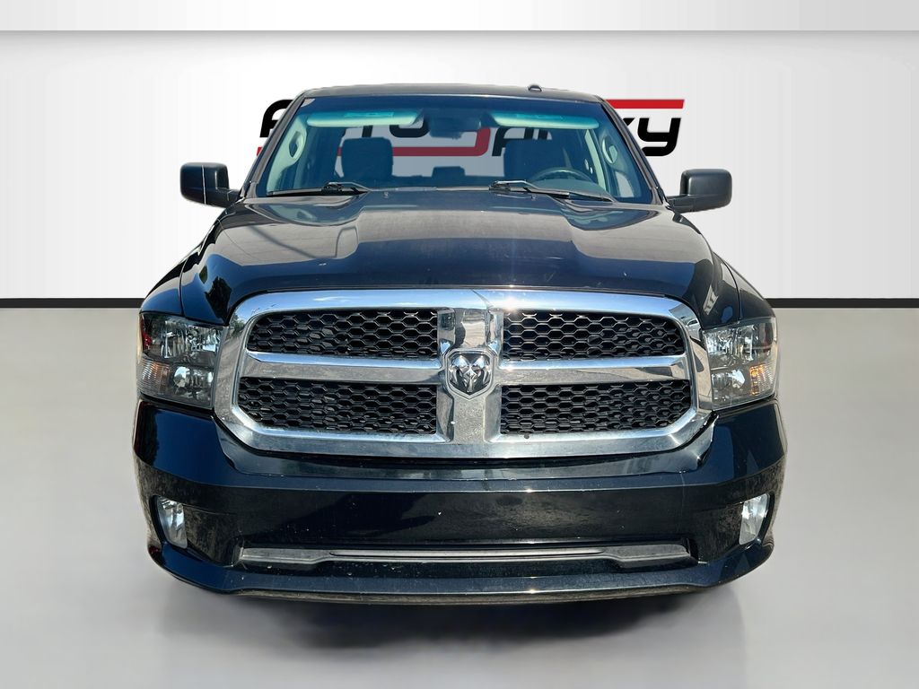 Used 2018 Black Ram Express image 2