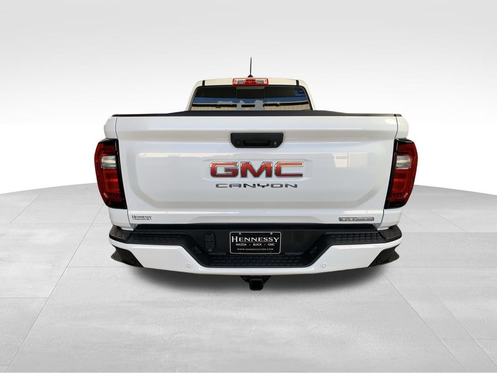 2024 GMC Canyon Elevation 5