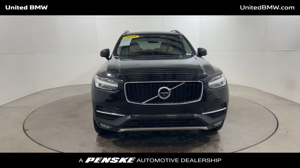 2016 Volvo XC90 T6 Momentum 3