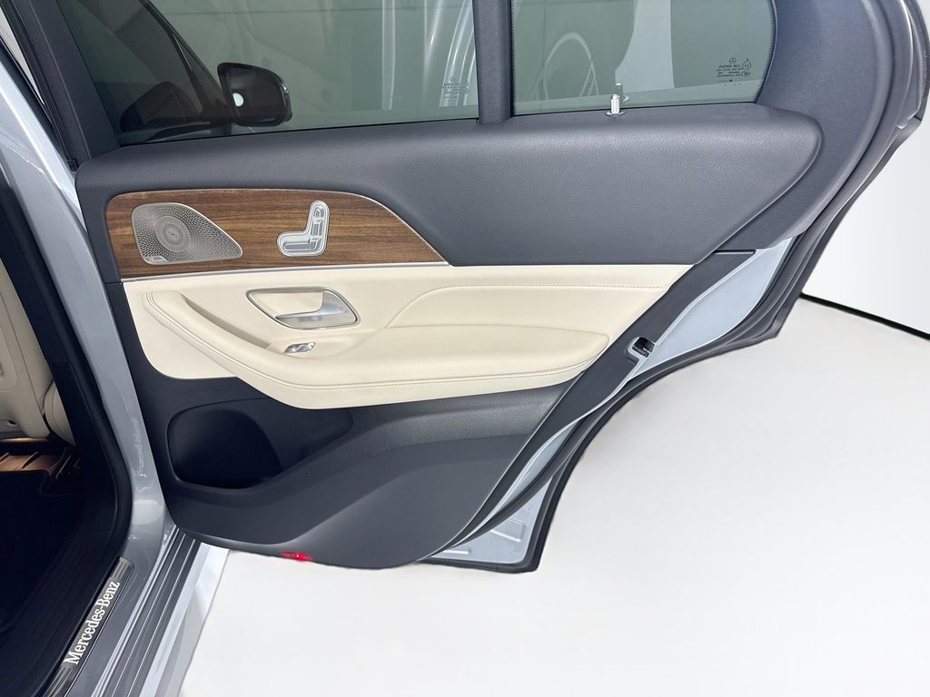Used 2026 Silver Mercedes-Benz GLE 350 image 27