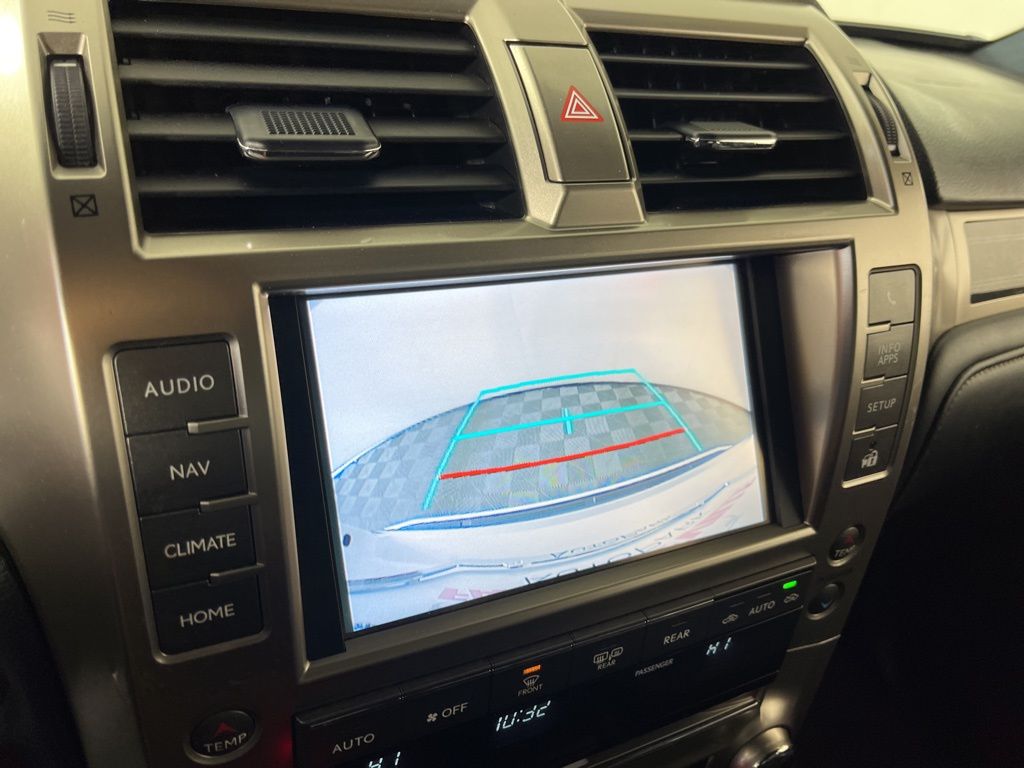 Thumbnail: 2020 Lexus GX - 31