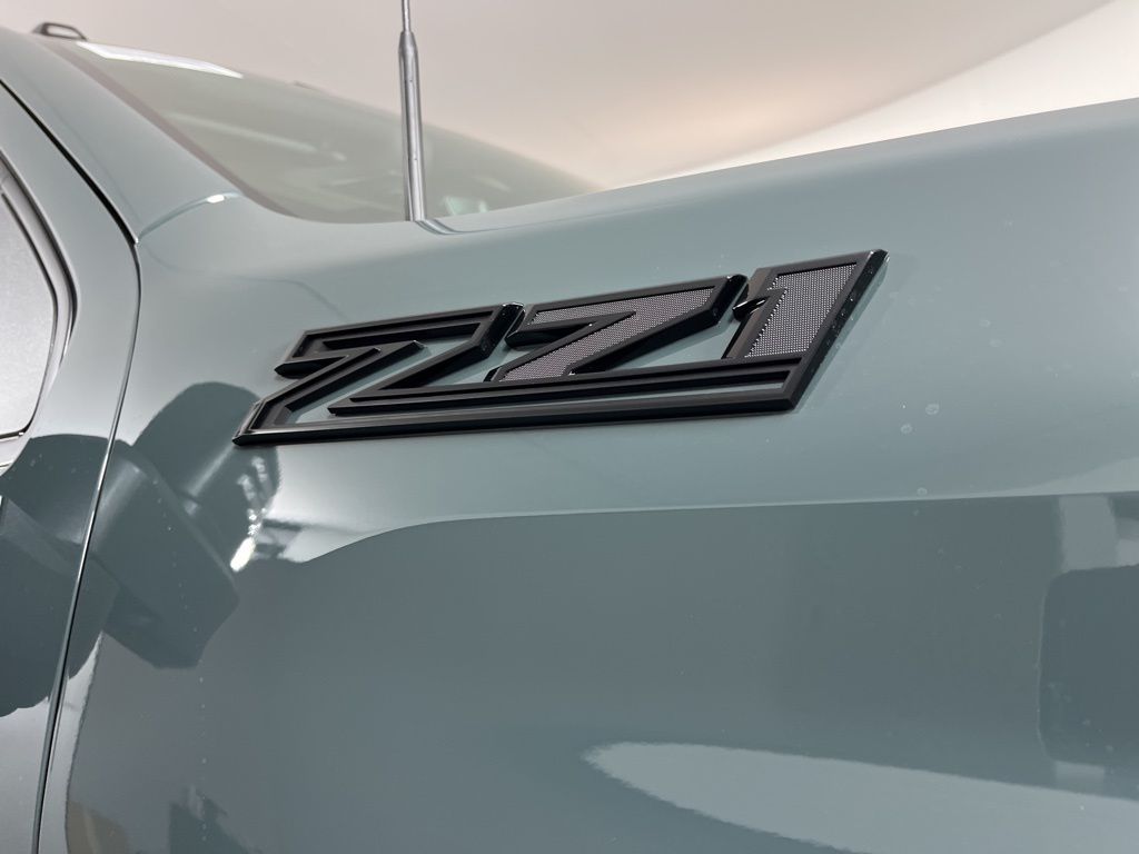 Thumbnail: 2026 Chevrolet Silverado 2500 - 9