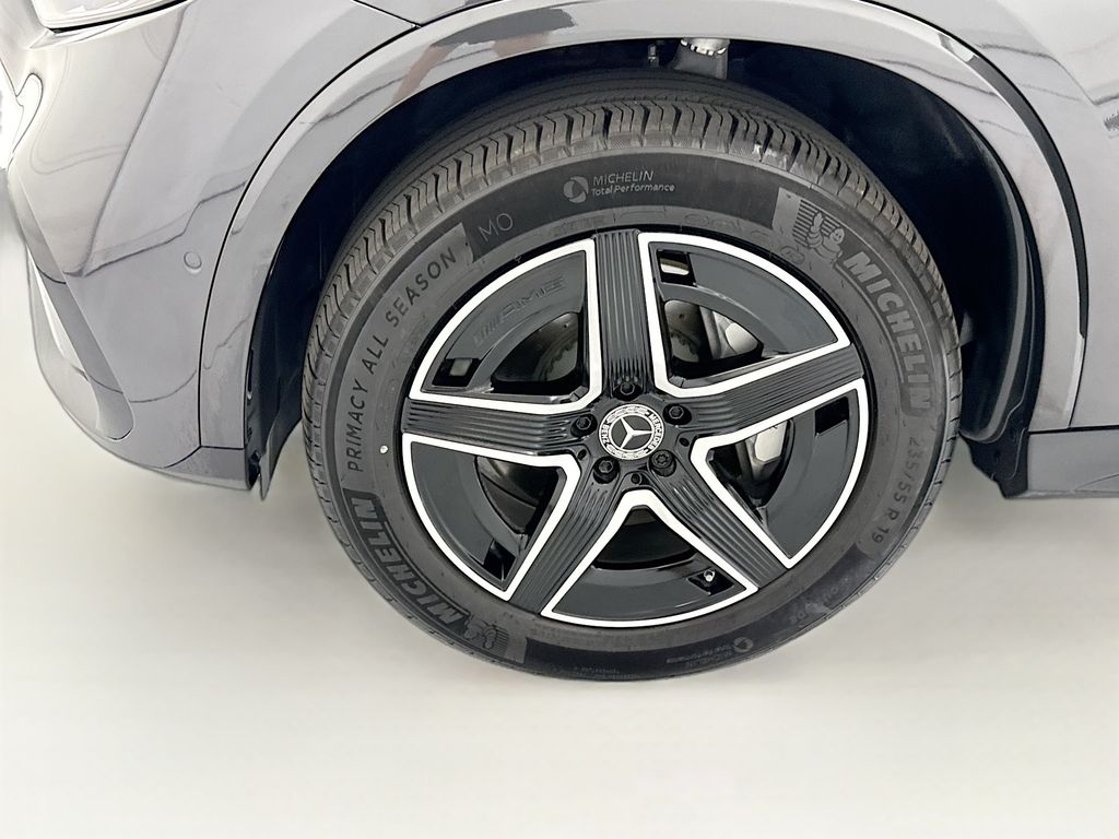 Thumbnail: 2026 Mercedes-Benz GLC - 29