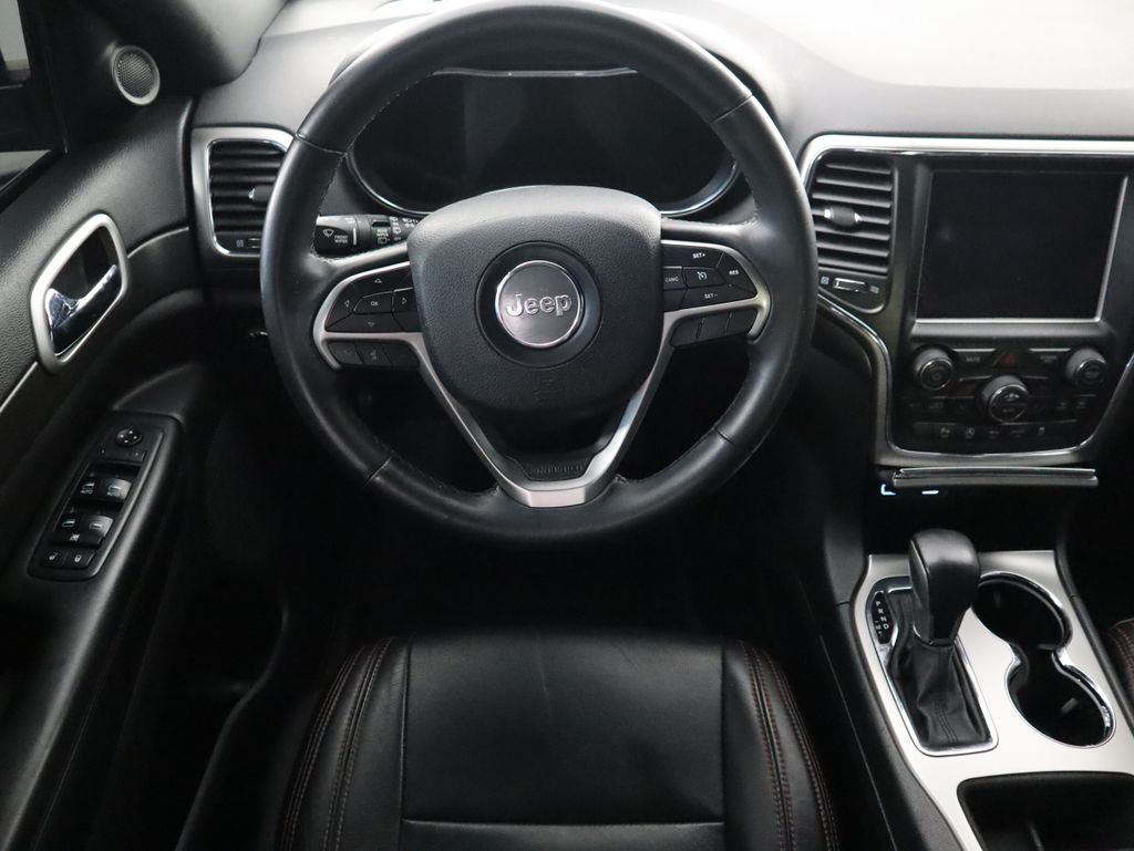 Thumbnail: 2018 Jeep Grand Cherokee - 10