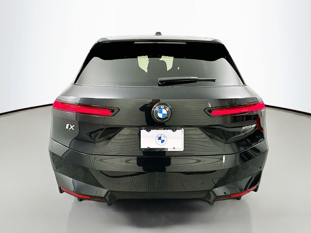 Thumbnail: 2026 BMW iX - 6