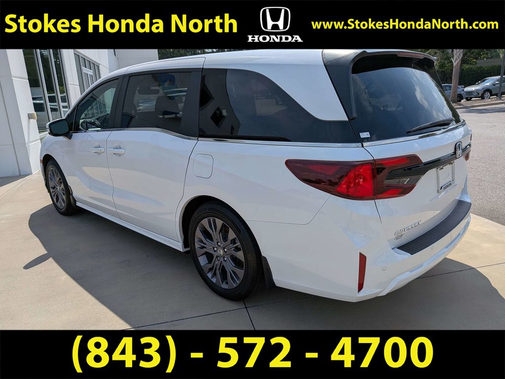 Used 2025 Honda Odyssey Van
