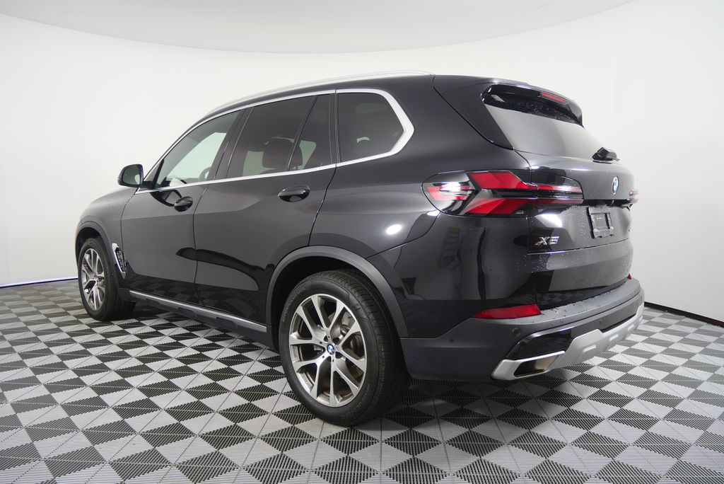 Thumbnail: 2025 BMW X5 - 5