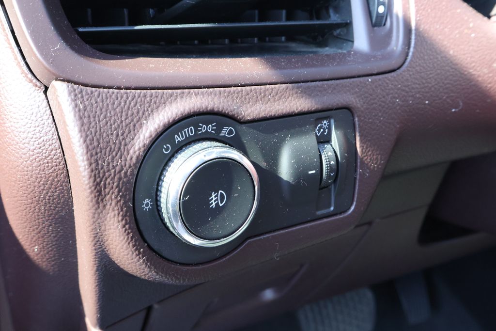 Thumbnail: 2017 Buick Envision - 15
