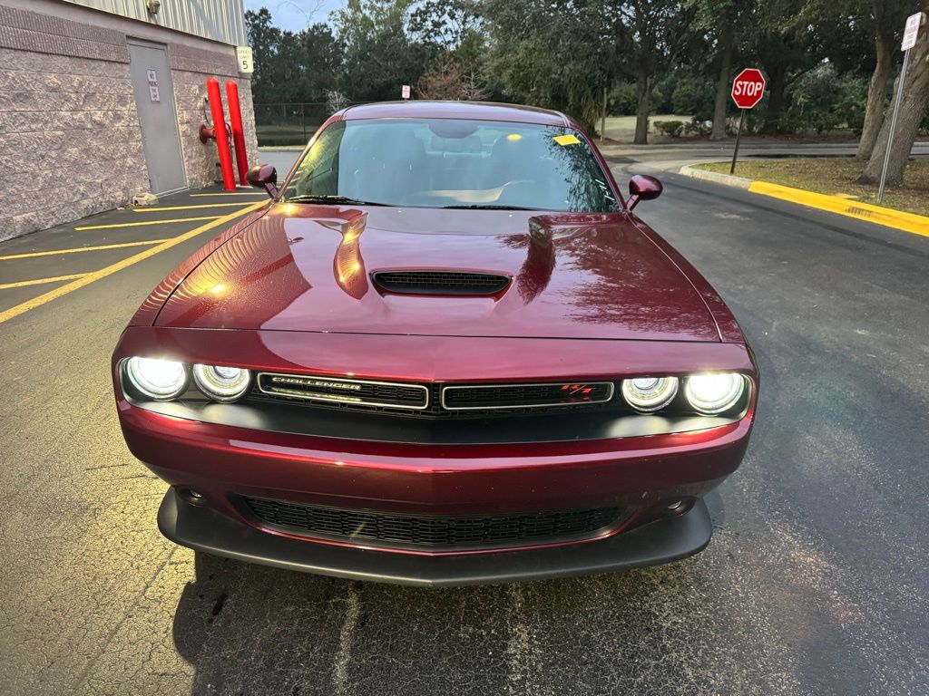 2023 Dodge Challenger R/T 8