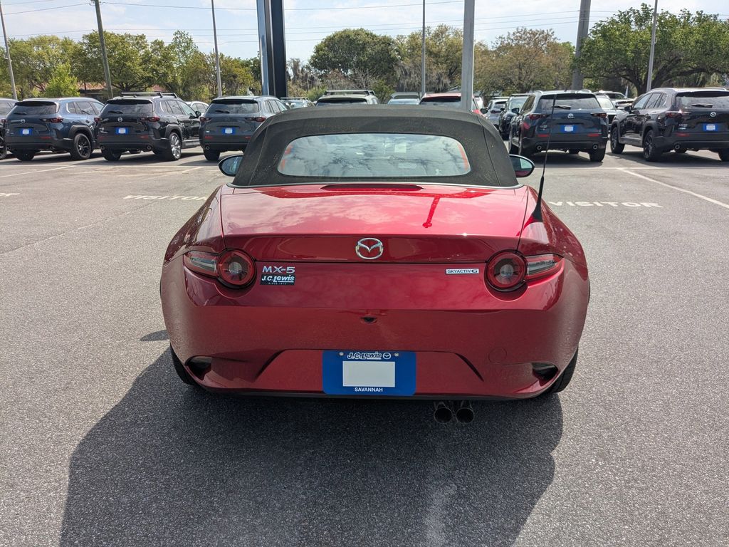 2026 Mazda MX-5 Miata Sport