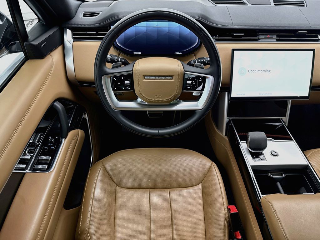 Thumbnail: 2024 Land Rover Range Rover - 10