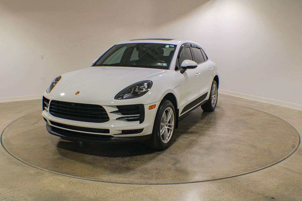White 2021 Porsche Macan AWD SUV / Crossover All-Wheel Drive 7-Speed Automatic