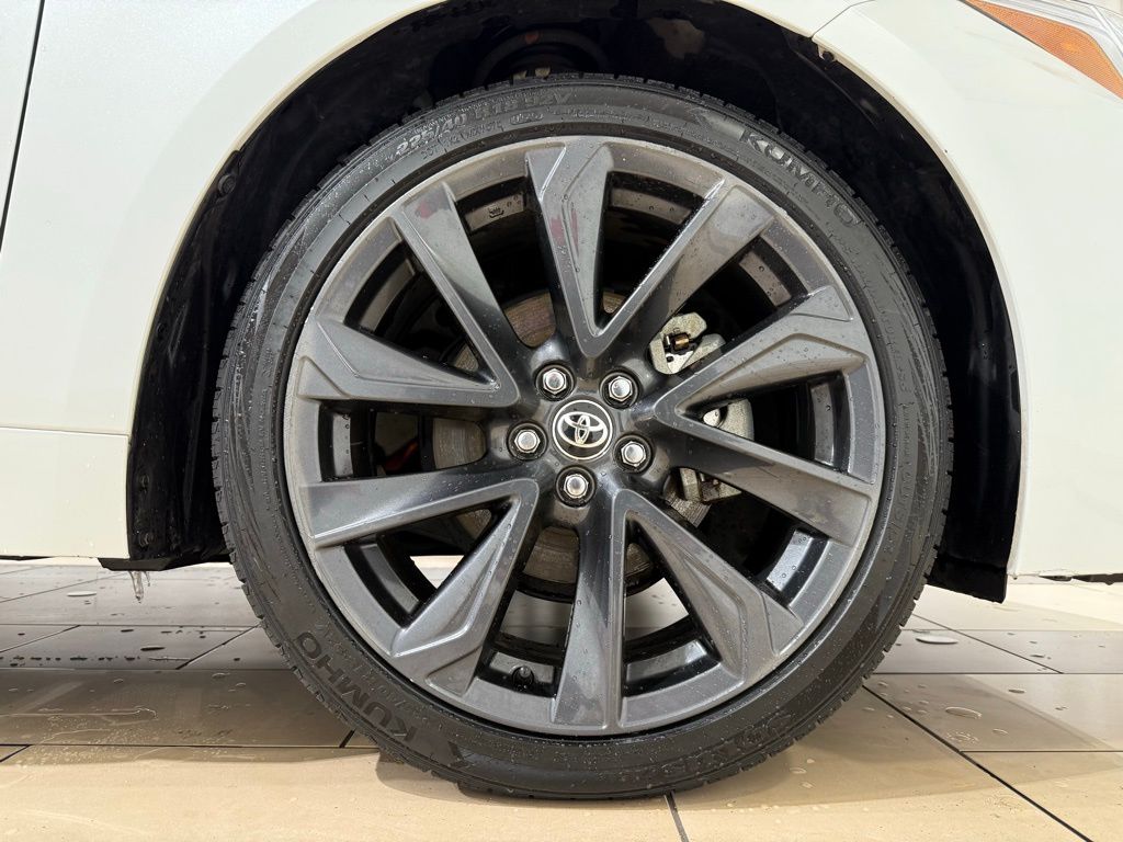 Thumbnail: 2024 Toyota Corolla - 9