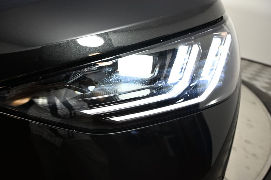 Thumbnail: 2026 BMW X3 - 9