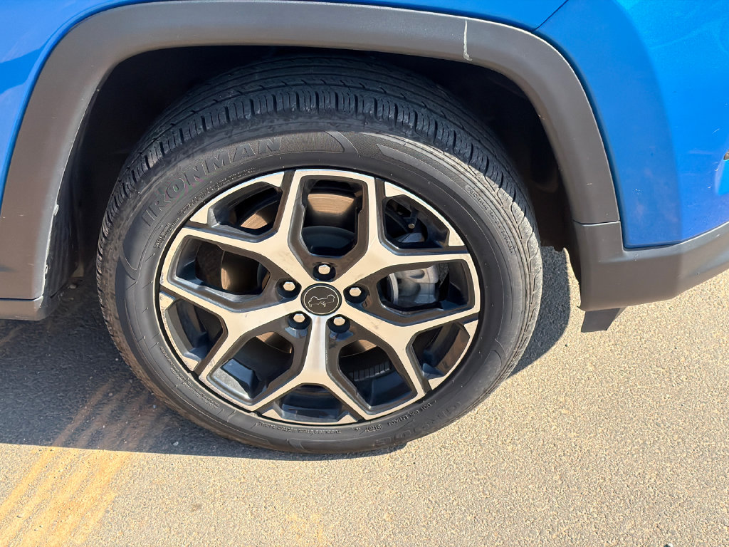 Used 2025 Blue Jeep Limited image 12