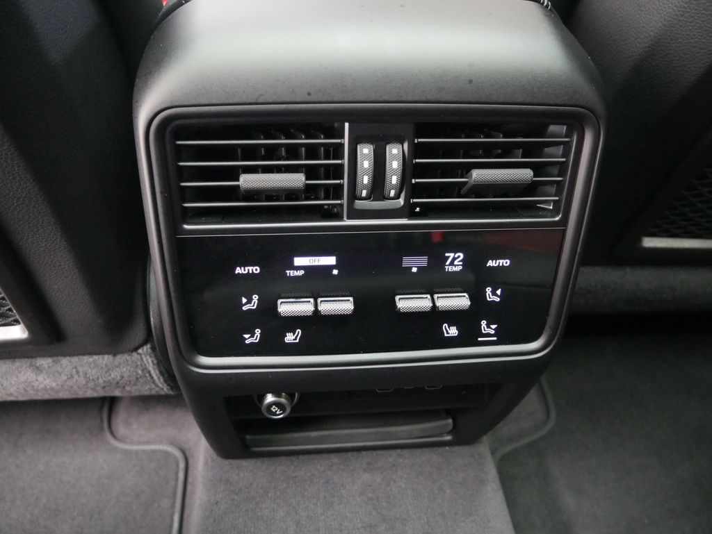 Thumbnail: 2026 Porsche  - 28