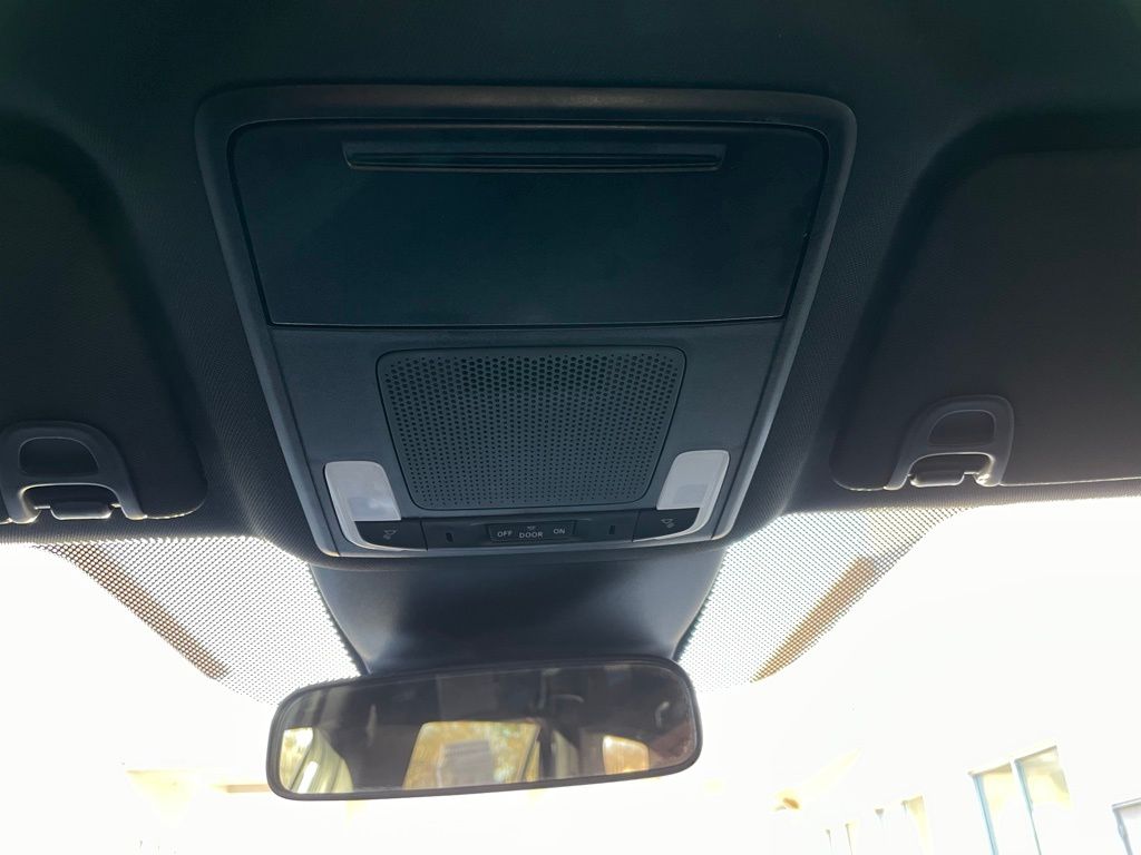 Thumbnail: 2025 Honda Pilot - 16