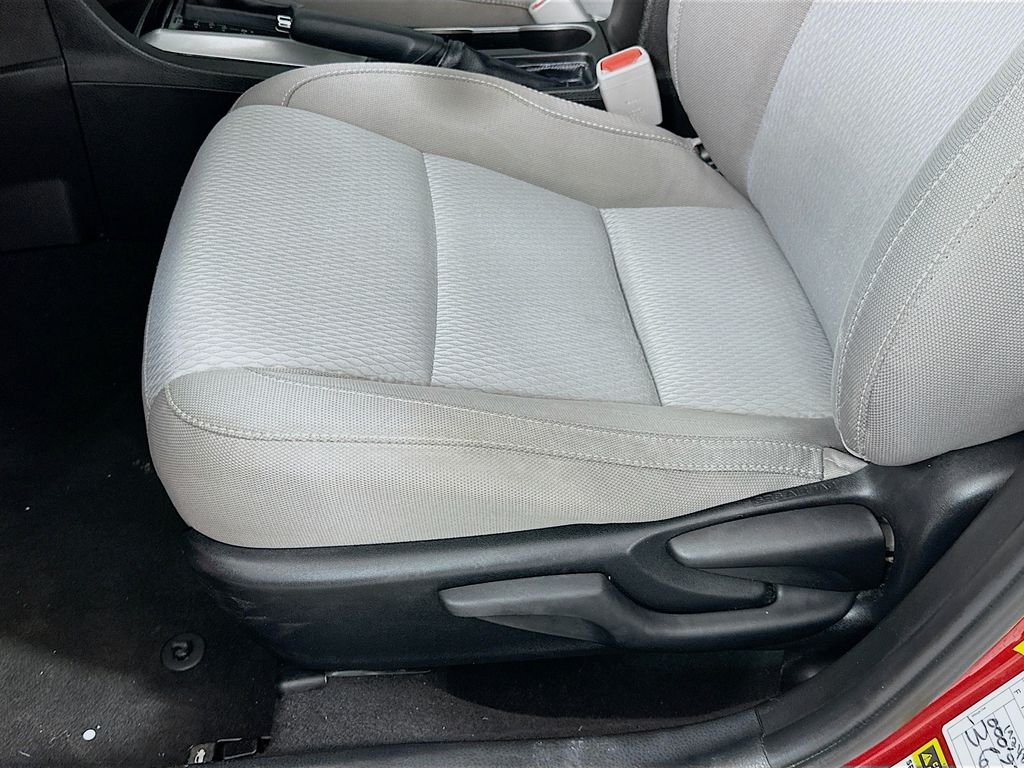 Thumbnail: 2016 Toyota Corolla - 19