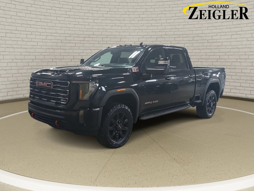 2024 GMC Sierra 3500HD AT4 Crew Cab 4WD