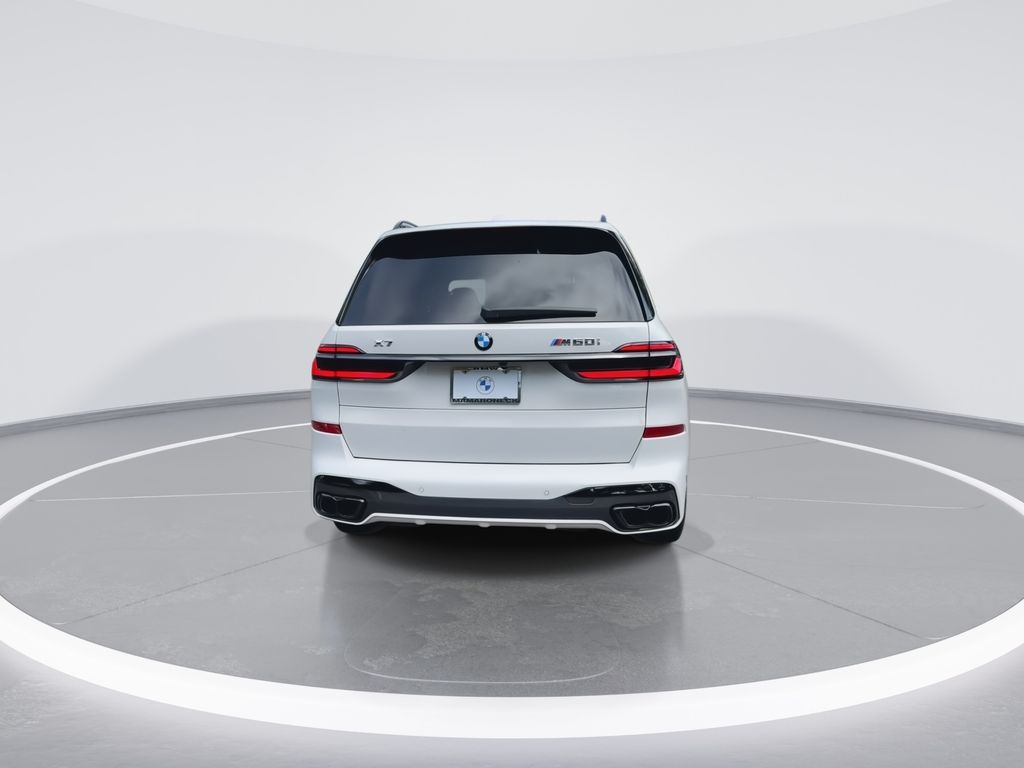 2025 BMW X7 M60i 7