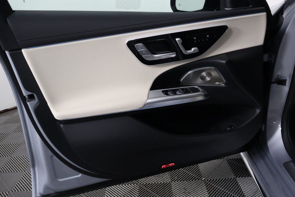 Thumbnail: 2027 Mercedes-Benz E-Class - 7
