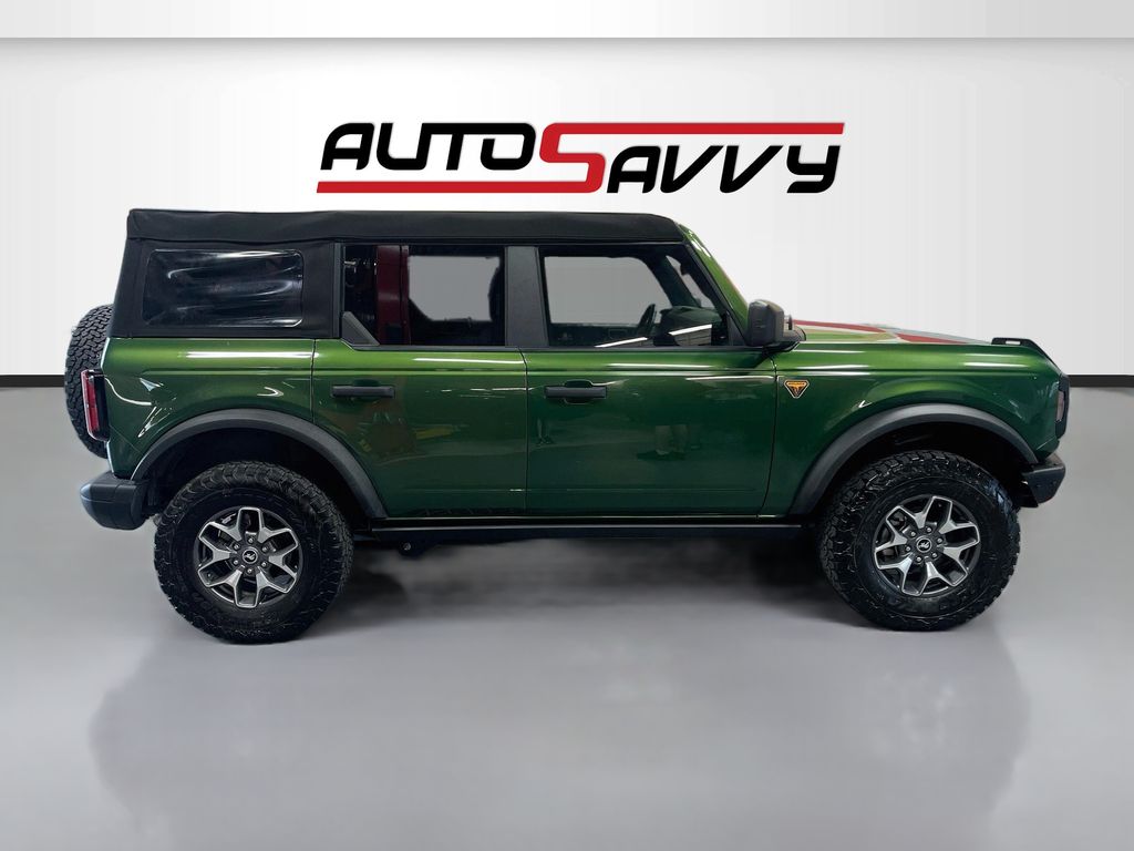 Used 2023 Eruption Green Metallic Ford Badlands image 8