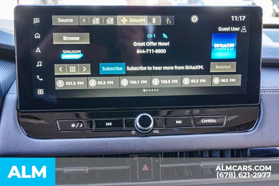 Used 2025 Gray Mitsubishi SE image 40
