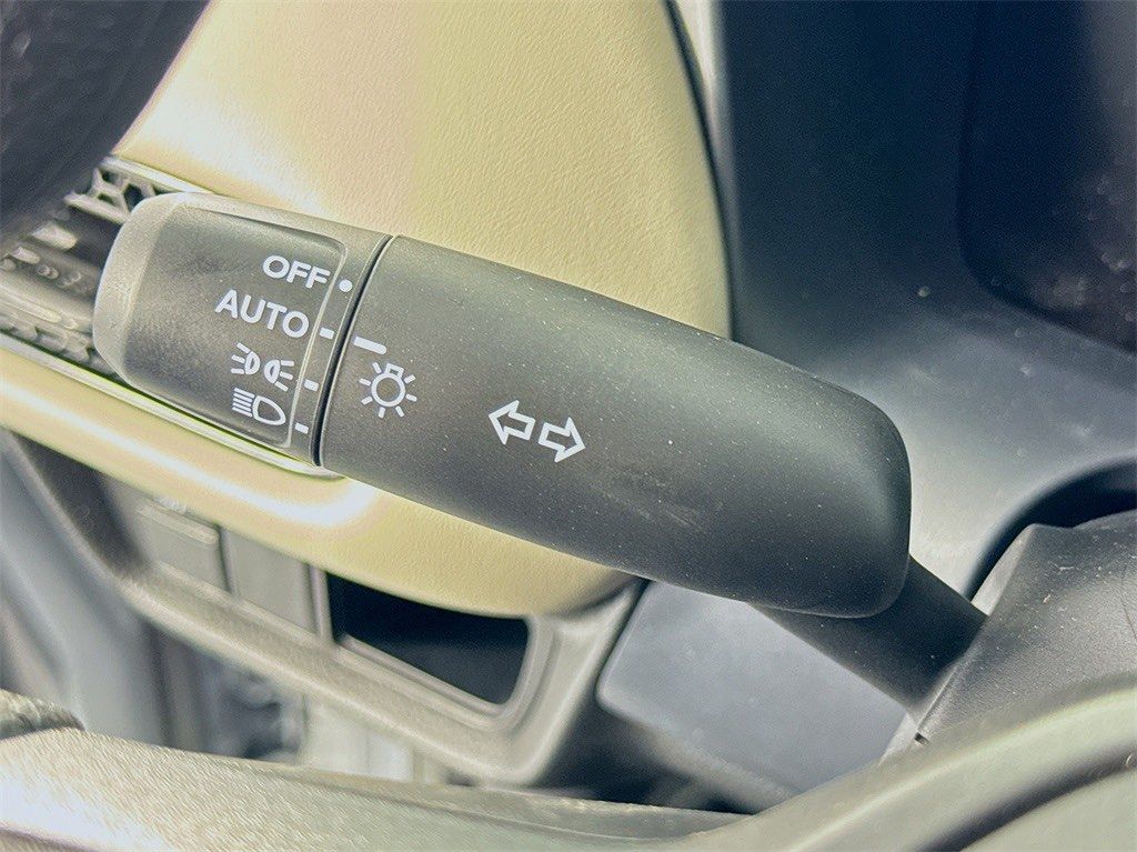 Used Car 2025 Honda Hr-v  Lx For Sale Under $30,000 In Austin, Texas