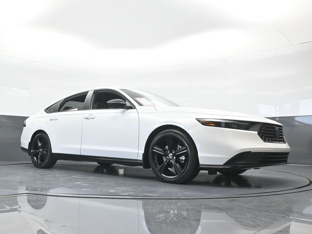 Used 2025 White Honda Sport-L image 62