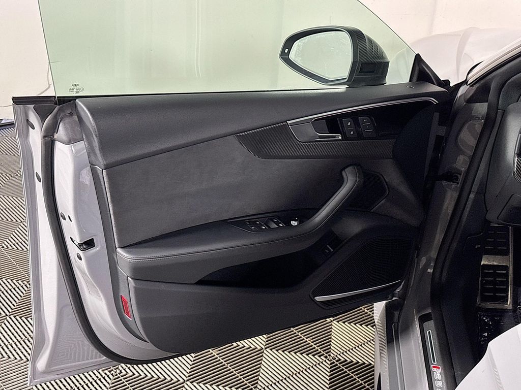 2023 Audi RS 5 2.9T