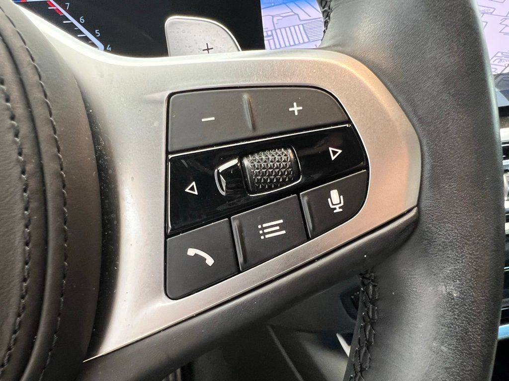 2023 BMW 3 Series 330i 19