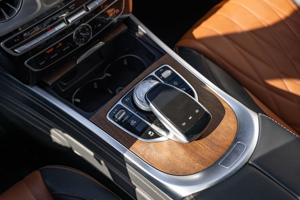 2022 Mercedes-Benz G-Class G 550 photo
