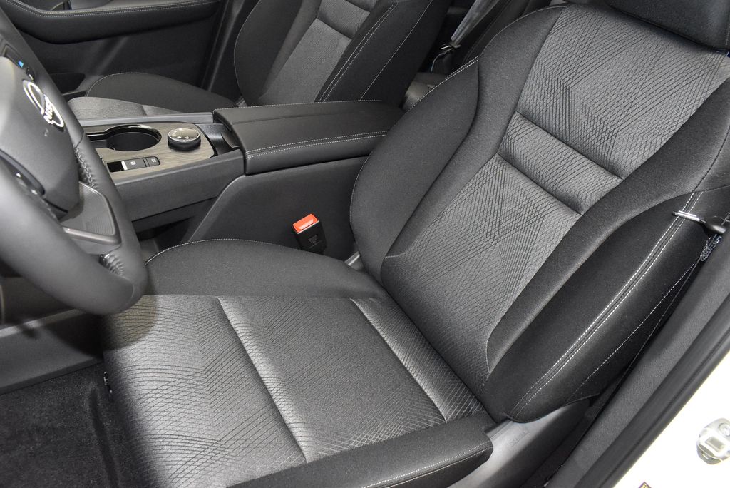 Thumbnail: 2026 Nissan Rogue - 13