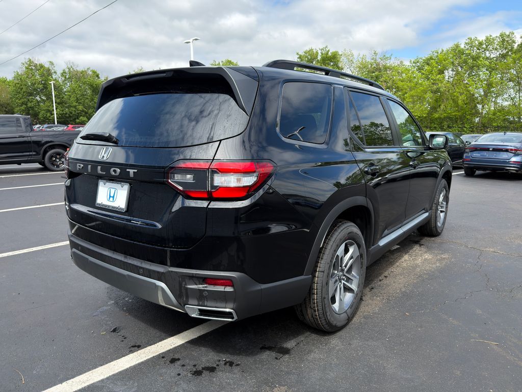 Thumbnail: 2026 Honda Pilot - 5