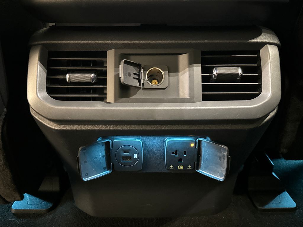Used 2021 Gray Ford Lariat image 25