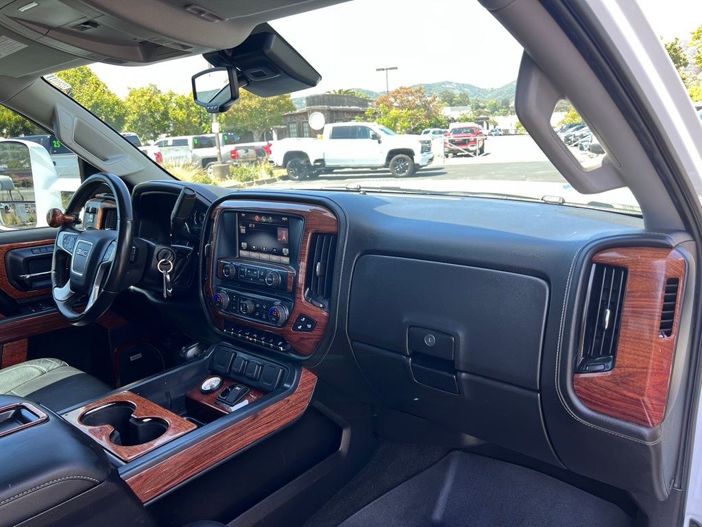 Used 2015 GMC Sierra 2500HD Truck