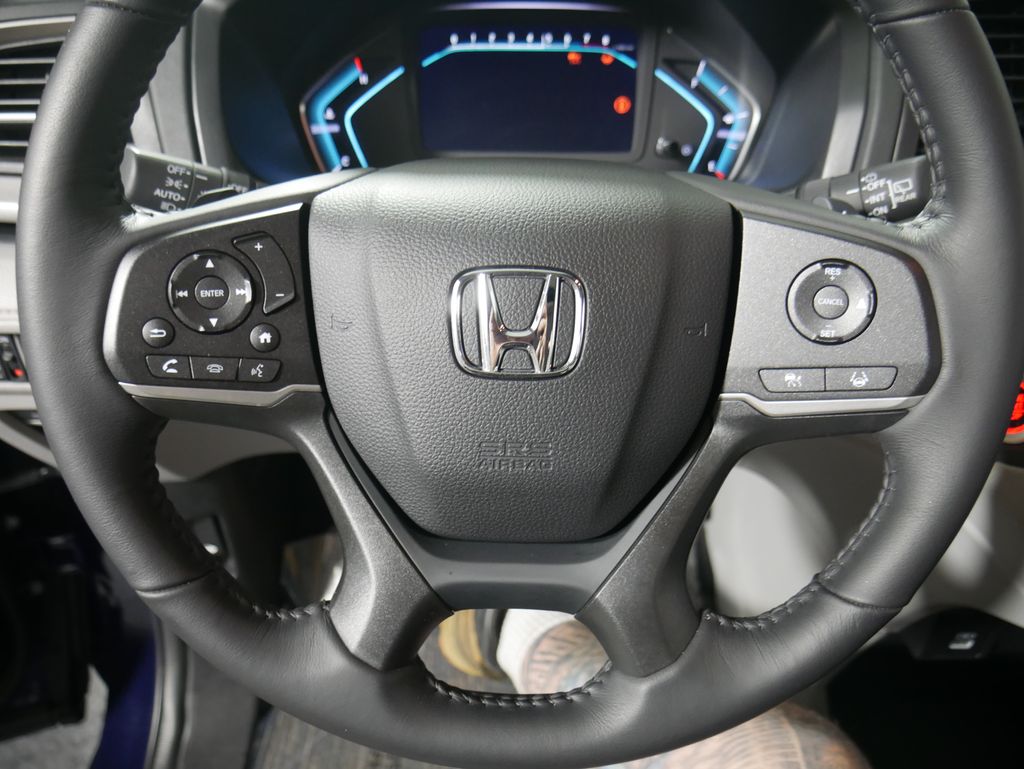 Thumbnail: 2023 Honda Odyssey - 15