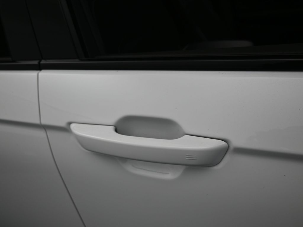 New 2026 Bright White Clearcoat Jeep Laredo X image 41