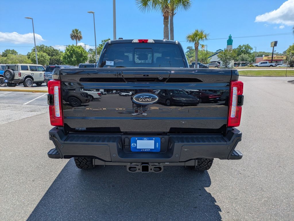 2026 Ford F-350 Super Duty LARIAT
