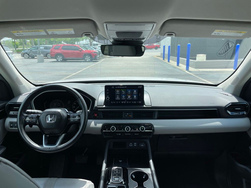 Thumbnail: 2025 Honda Pilot - 10