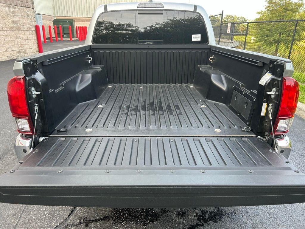 2023 Toyota Tacoma TRD Off-Road 10