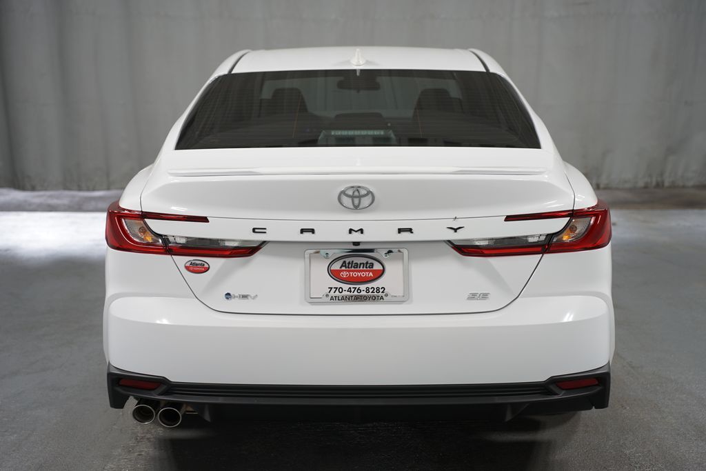 2025 Toyota Camry SE 7